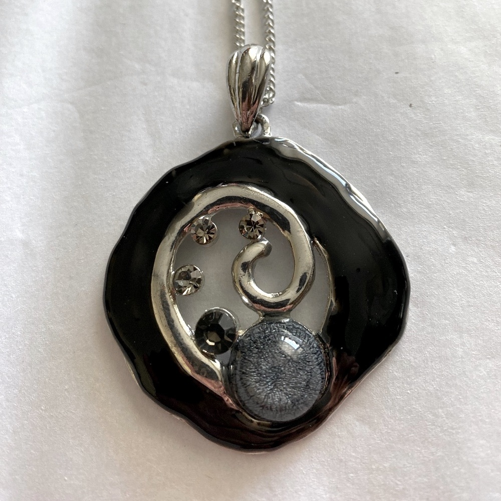 Barcelona black enamel pendant scroll abstract glass on silver tone chain